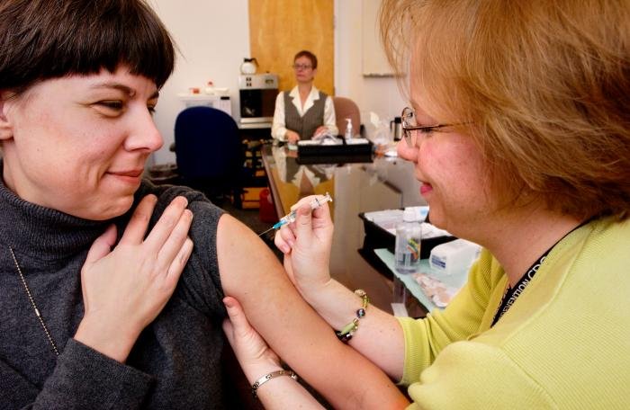 Protect against influenza: vaccines now available